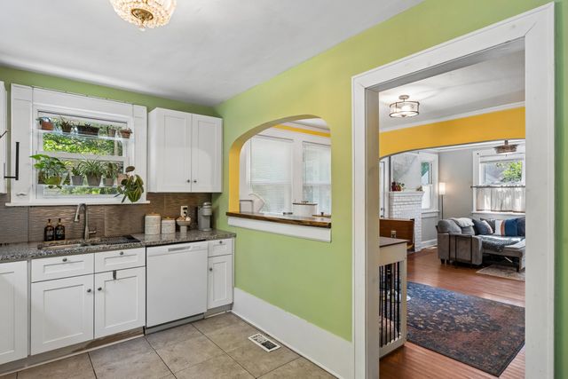 58 Avondale Avenue, Charleston, SC 29407