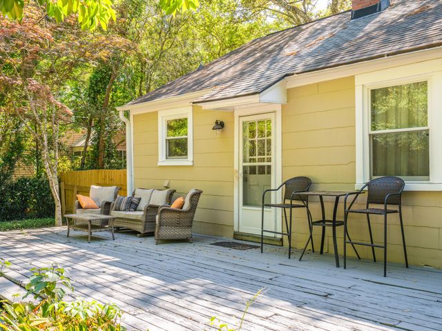 58 Avondale Avenue, Charleston, SC 29407