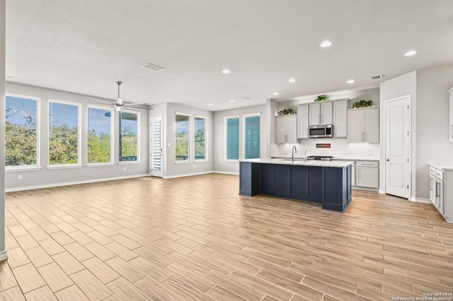 28438 Shailene, San Antonio, TX 78260