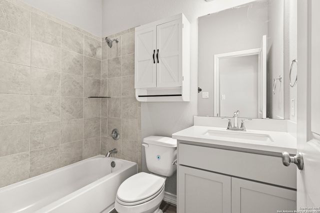 28438 Shailene, San Antonio, TX 78260