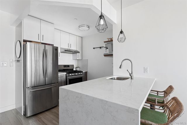 6298 Woodhaven Boulevard 4I, Rego Park, NY 11374