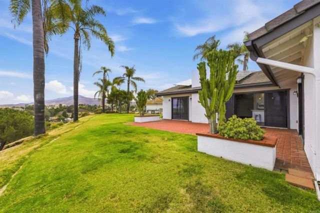 5401 Horse Ridge Way, Bonita, CA 91902
