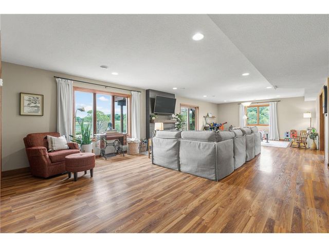 1683 89th Street, New Richmond, WI 54017