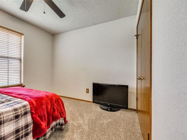 1808 SE 15th Street, Moore, OK 73160
