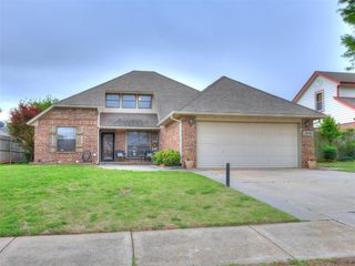 1808 SE 15th Street, Moore, OK 73160