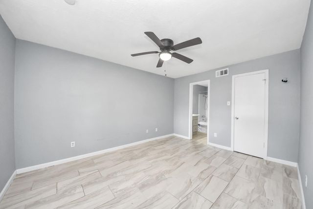 10735 Braes Bend Drive, Houston, TX 77071