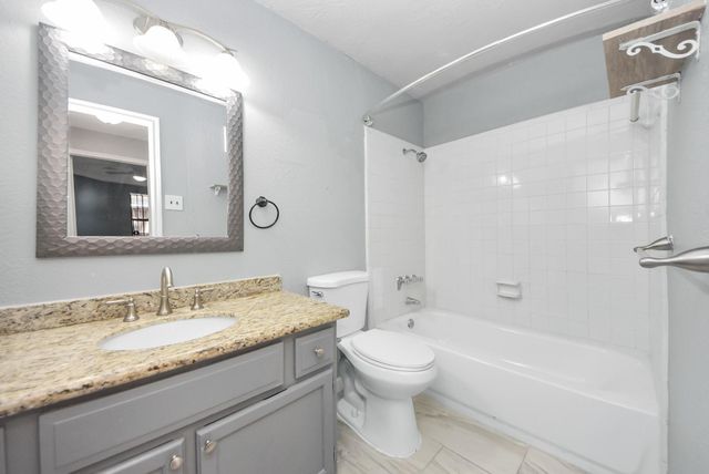 10735 Braes Bend Drive, Houston, TX 77071