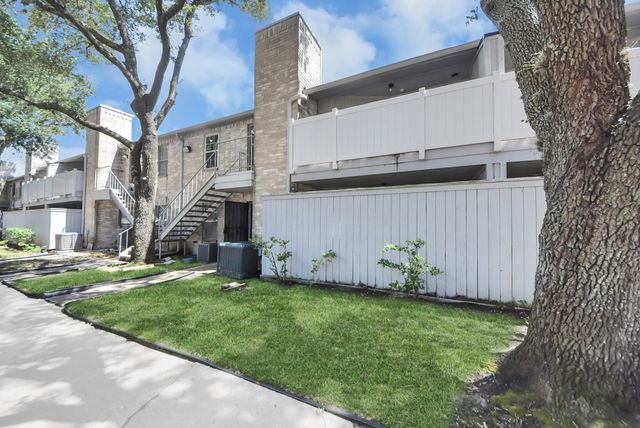 10735 Braes Bend Drive, Houston, TX 77071