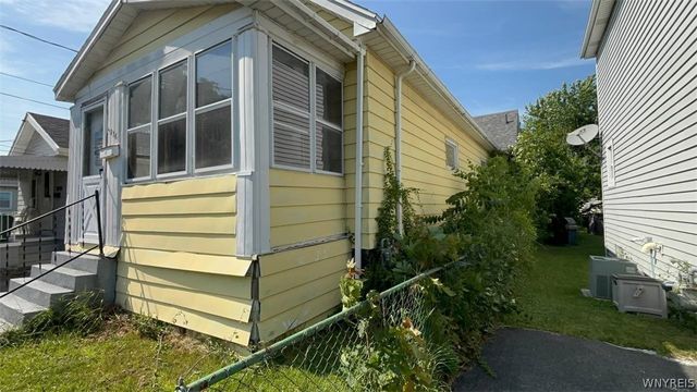 3236 North Avenue, Niagara Falls, NY 14305