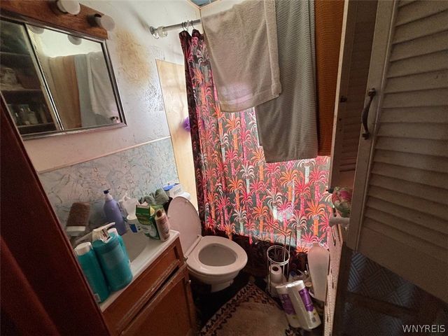 3236 North Avenue, Niagara Falls, NY 14305
