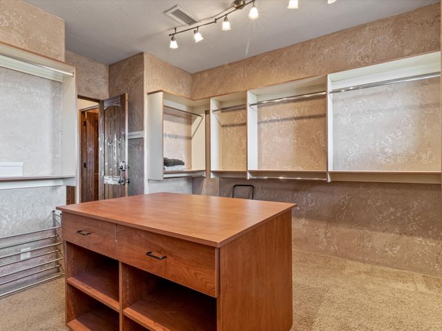 1009 C De Baca Lane, Bernalillo, NM 87004