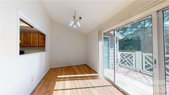 5622 Amity Springs Drive, Charlotte, NC 28212