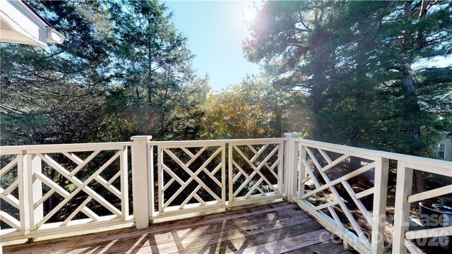 5622 Amity Springs Drive, Charlotte, NC 28212