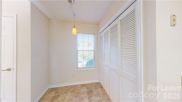 5622 Amity Springs Drive, Charlotte, NC 28212