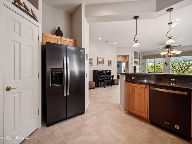 13229 N Heritage Gateway Avenue, Marana, AZ 85658