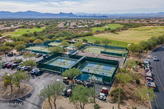 13229 N Heritage Gateway Avenue, Marana, AZ 85658