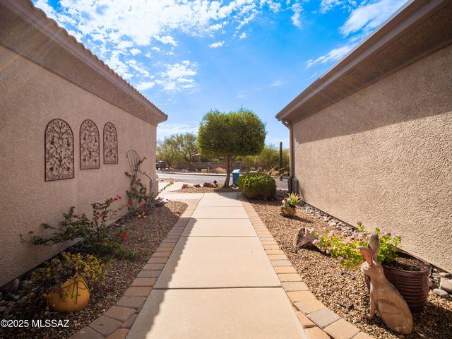 13229 N Heritage Gateway Avenue, Marana, AZ 85658