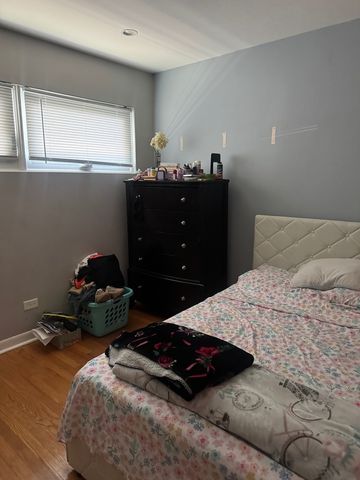 4608 Wesley Terrace, Schiller Park, IL 60176