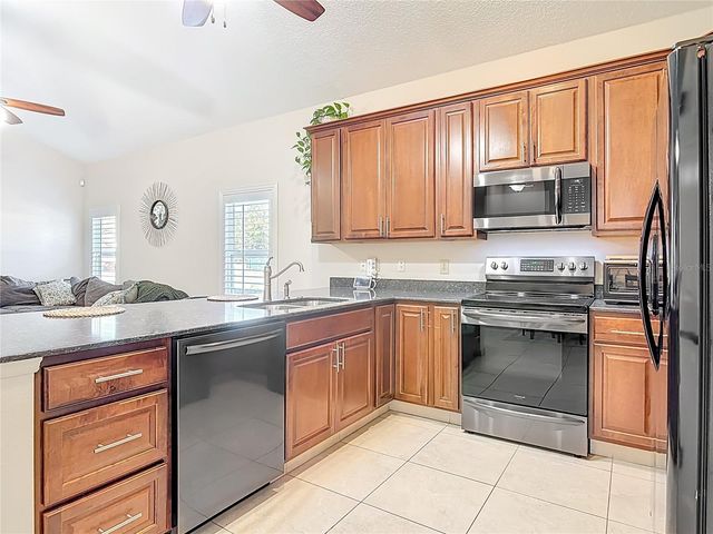 101 TAMMIE SUE LANE, Deland, FL 32724