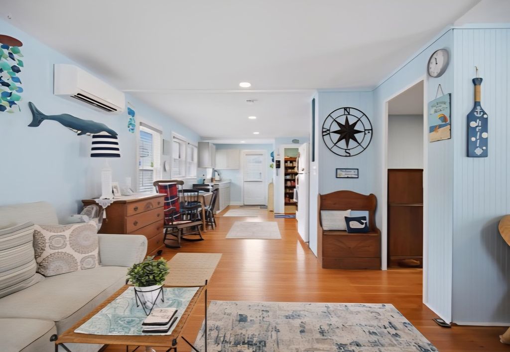 Image 11 of property listing at 51 Highland Avenue, Hampton, NH 03842