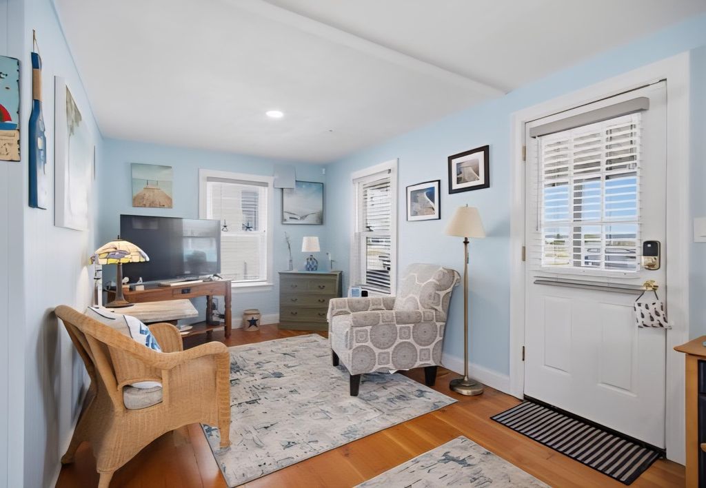 Image 12 of property listing at 51 Highland Avenue, Hampton, NH 03842