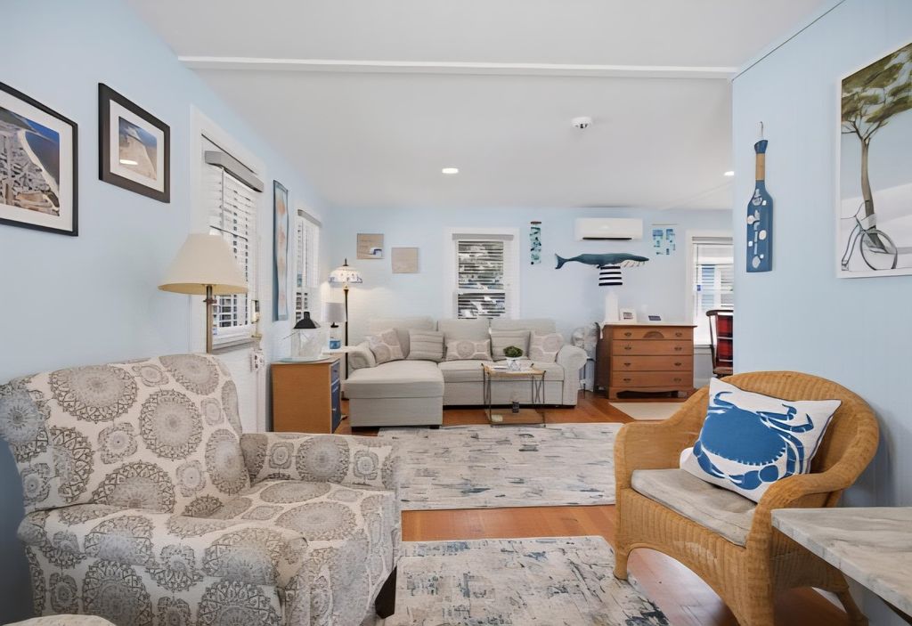 Image 13 of property listing at 51 Highland Avenue, Hampton, NH 03842