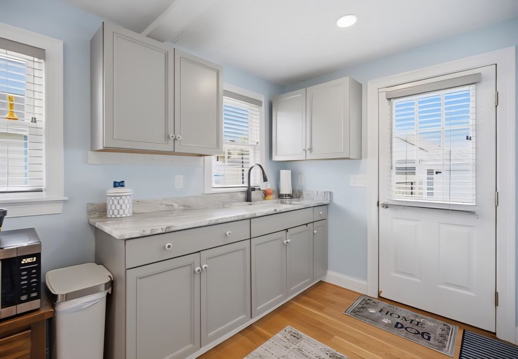 Image 15 of property listing at 51 Highland Avenue, Hampton, NH 03842