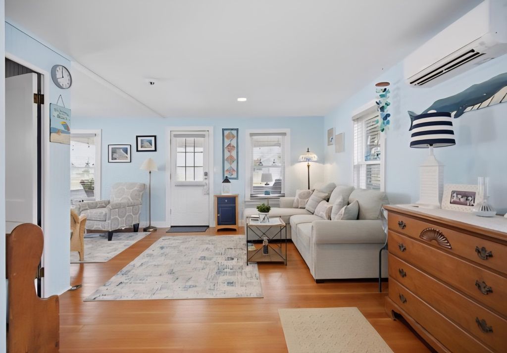 Image 18 of property listing at 51 Highland Avenue, Hampton, NH 03842