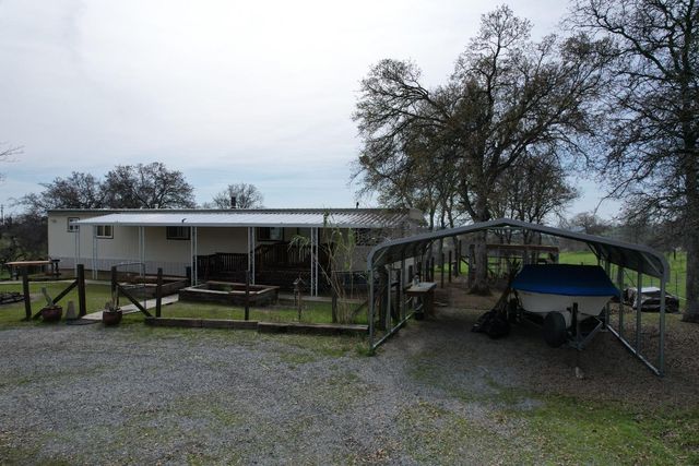 33379 Buttercup Lane, Yokuts Valley, CA 93675