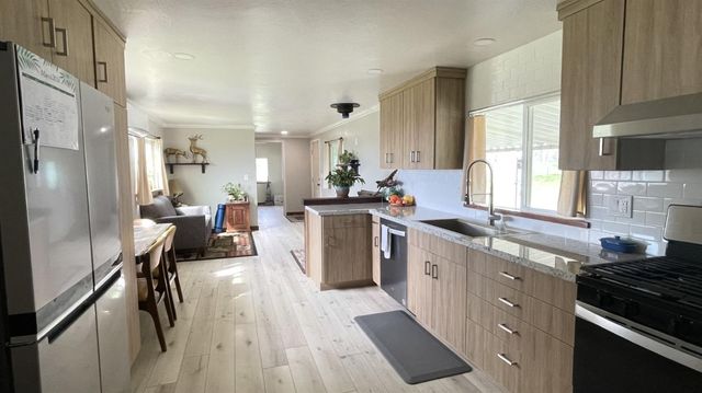 33379 Buttercup Lane, Yokuts Valley, CA 93675