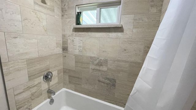 33379 Buttercup Lane, Yokuts Valley, CA 93675