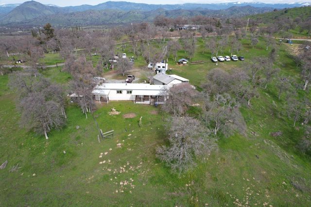 33379 Buttercup Lane, Yokuts Valley, CA 93675