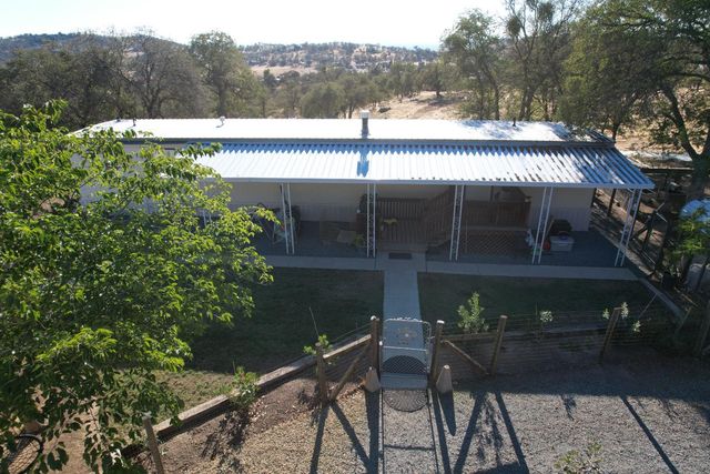 33379 Buttercup Lane, Yokuts Valley, CA 93675