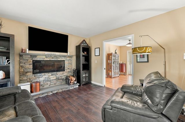 761 Council Oak Way, Dighton, MA 02715