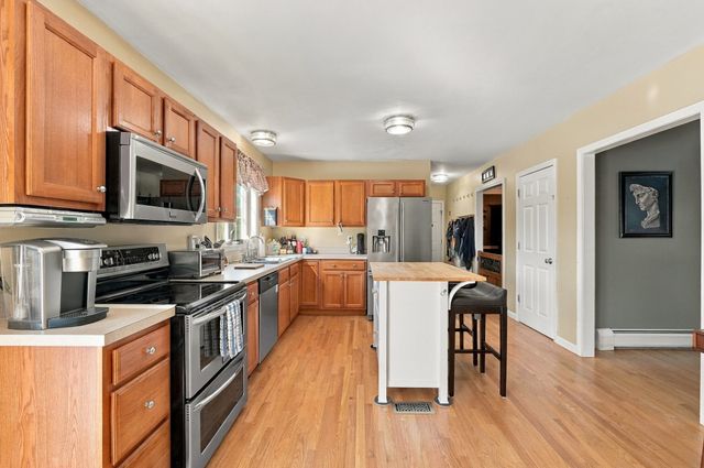 761 Council Oak Way, Dighton, MA 02715