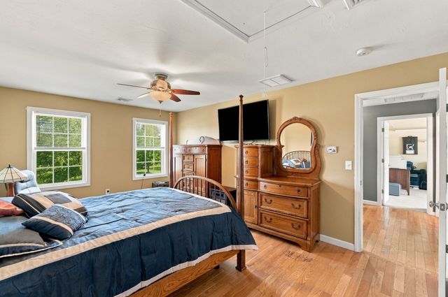 761 Council Oak Way, Dighton, MA 02715
