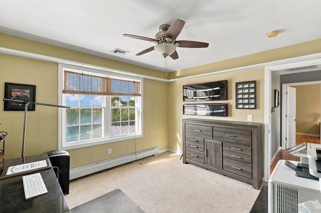 761 Council Oak Way, Dighton, MA 02715