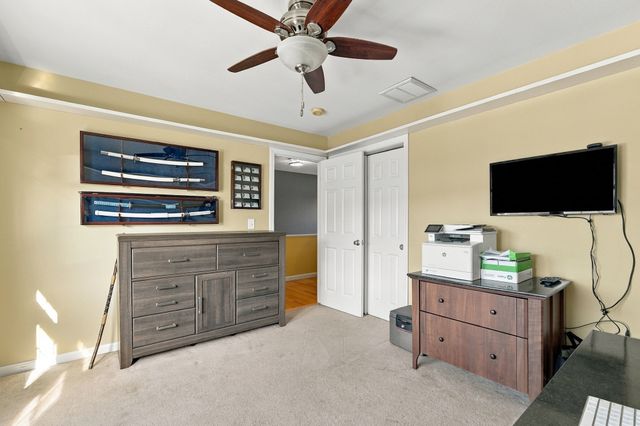 761 Council Oak Way, Dighton, MA 02715