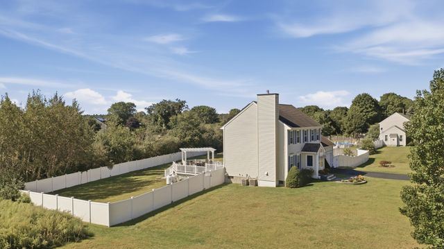 761 Council Oak Way, Dighton, MA 02715