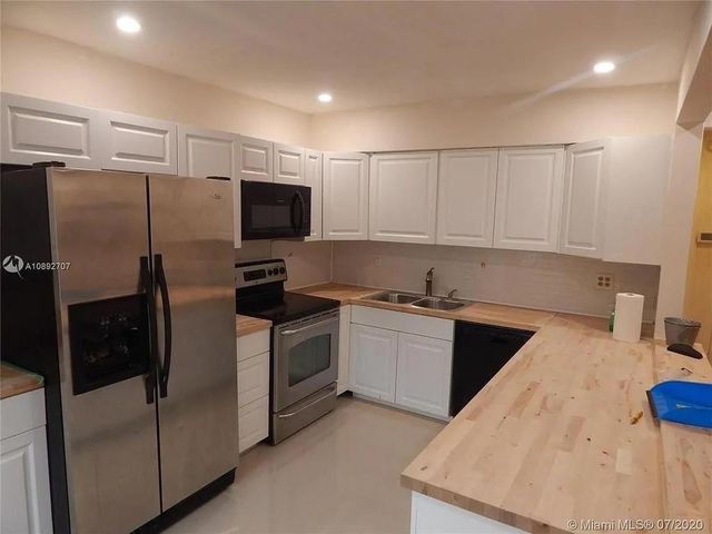 1111 N 25TH Avenue, Hollywood, FL 33020
