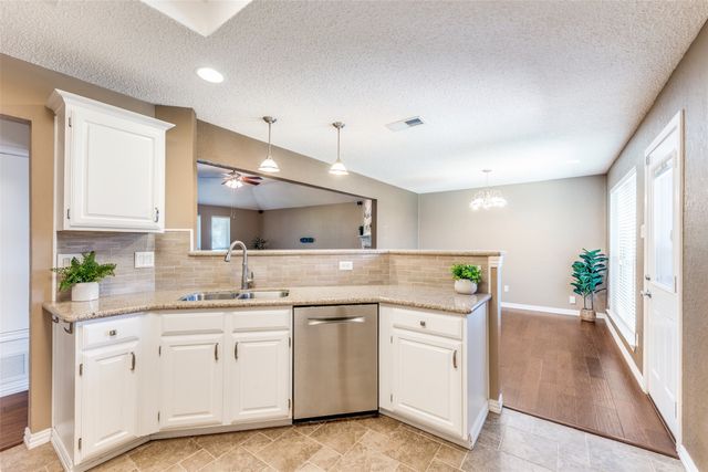 5012 Frontier Lane, Plano, TX 75023