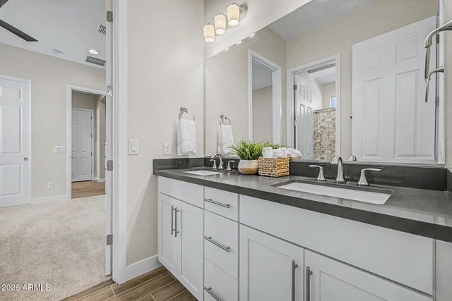 18826 E CELTIC MANOR Drive, Queen Creek, AZ 85142