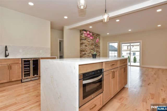 311 Harrison Avenue, Hasbrouck Heights, NJ 07604