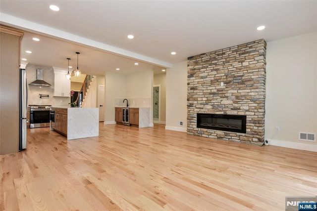 311 Harrison Avenue, Hasbrouck Heights, NJ 07604