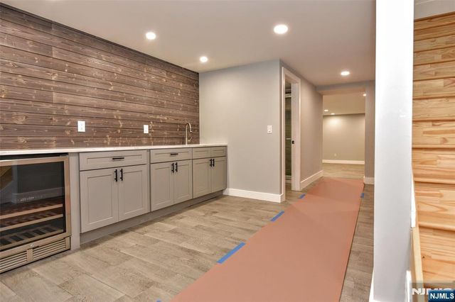 311 Harrison Avenue, Hasbrouck Heights, NJ 07604