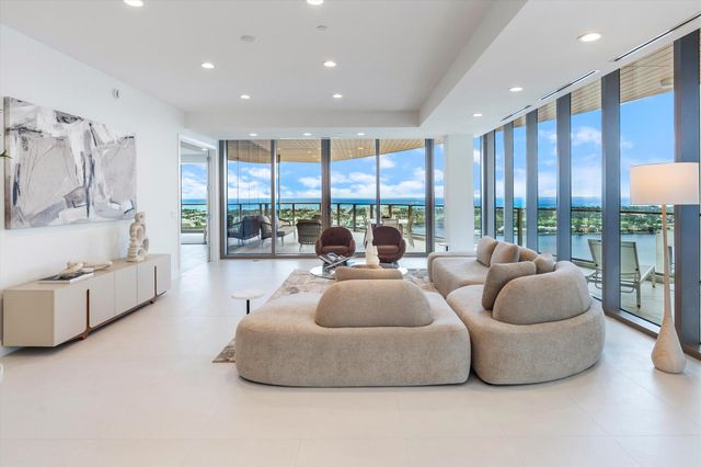 1333 S Flagler Drive 2002, West Palm Beach, FL 33401