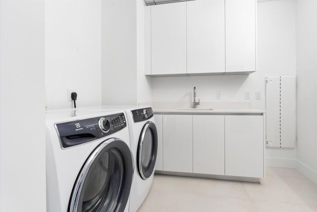 1333 S Flagler Drive 2002, West Palm Beach, FL 33401