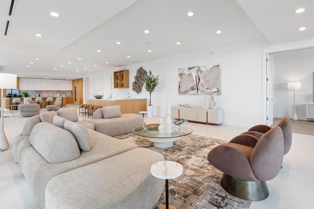 1333 S Flagler Drive 2002, West Palm Beach, FL 33401