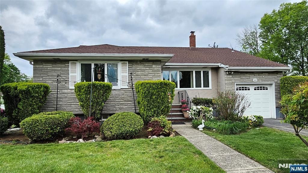 560 Boulevard, New Milford, NJ 07646