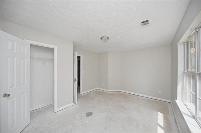 6052 Arbor Links Road, Lithonia, GA 30058
